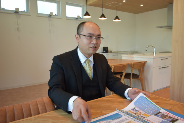 津田　圭一郎
